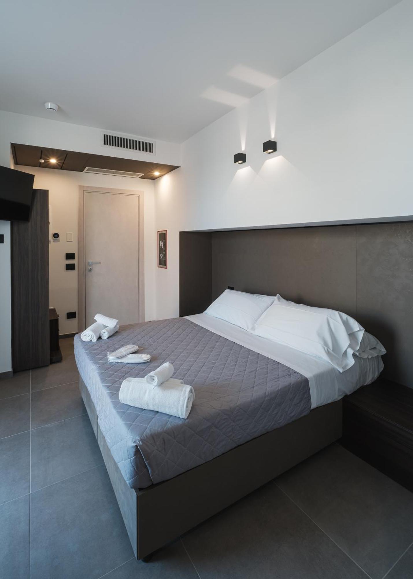 Residence Goldoni6 Suite Apartment Rimini Exteriér fotografie