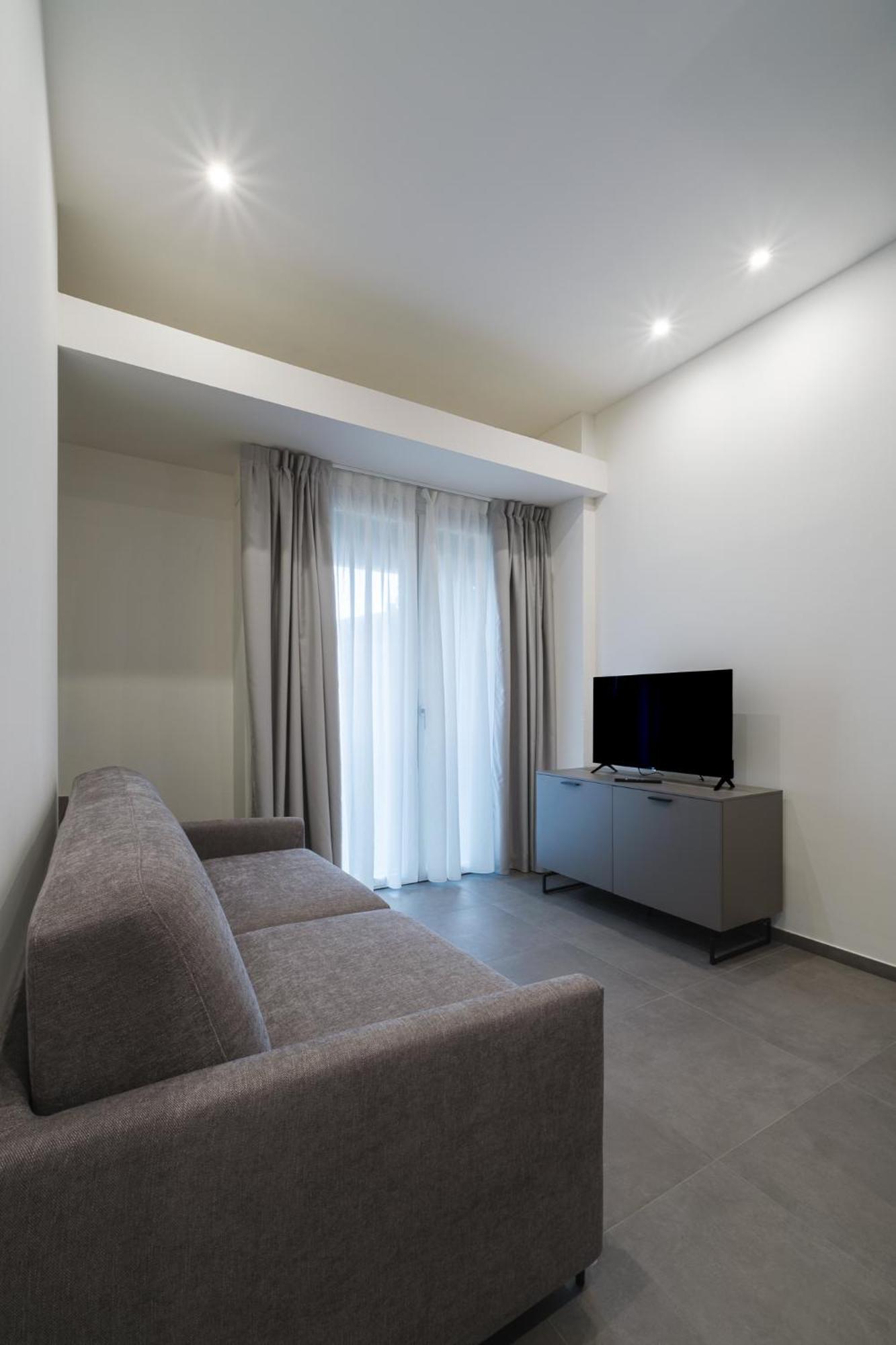 Residence Goldoni6 Suite Apartment Rimini Exteriér fotografie
